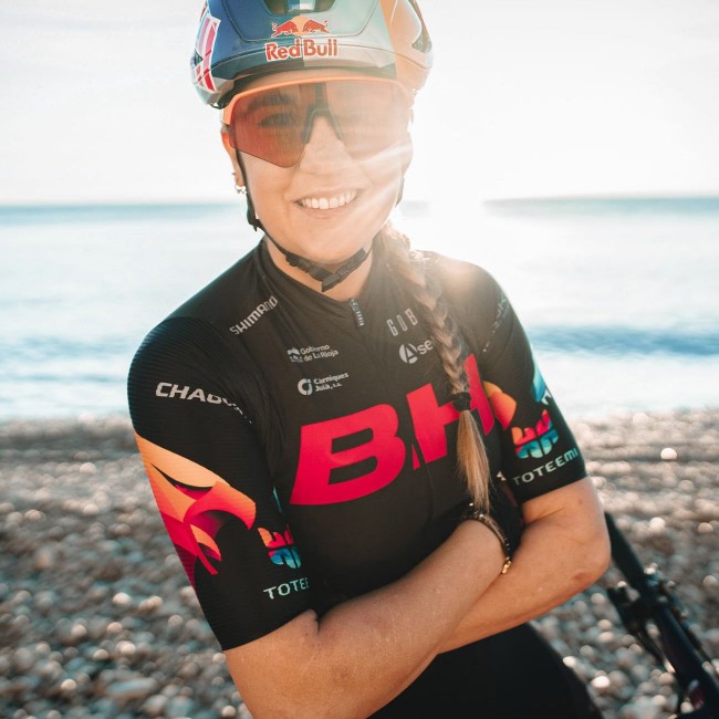 BH COLOMA TEAM 2023 Radtrikot kurzarm-Radsport-Profi-Team BH COLOMA TEAM 2023 Radtrikot kurzarm-Radsport-Profi-Team