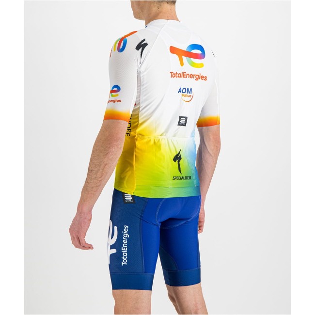 Team TotalEnergies 2022 Trägerhose kurz-Radsport-Profi-Team Team TotalEnergies 2022 Trägerhose kurz-Radsport-Profi-Team