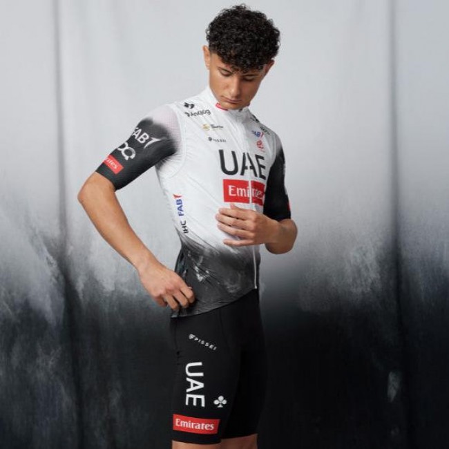 Bekleidung Herren Pissei UAE Team Emirates 2025 weste Bekleidung Herren Pissei UAE Team Emirates 2025 weste